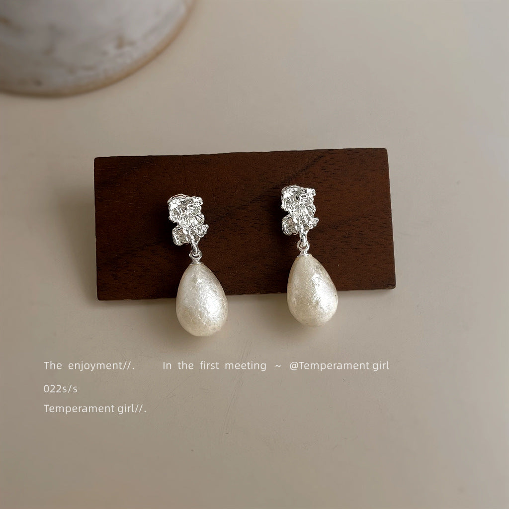 【012】Snowflake Pearl Water Drop Earrings French Pattern Silver Plated Needle Light Luxury Women Temperament High End Jewelry