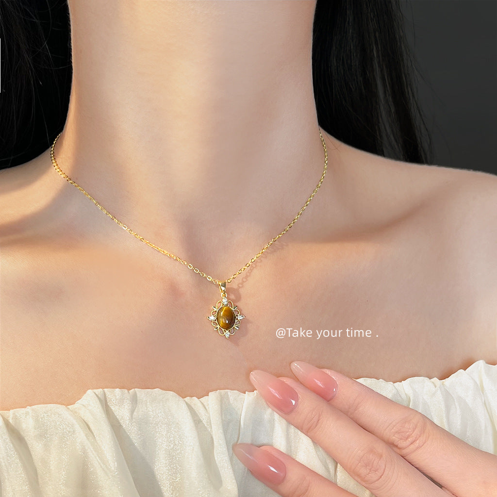 【013】Thick Plated 18K Real Gold Tiger Eye Stone Necklace French Clavicle Chain Literary Retro Temperament Strong Color Retention Natural Stone Jewelry
