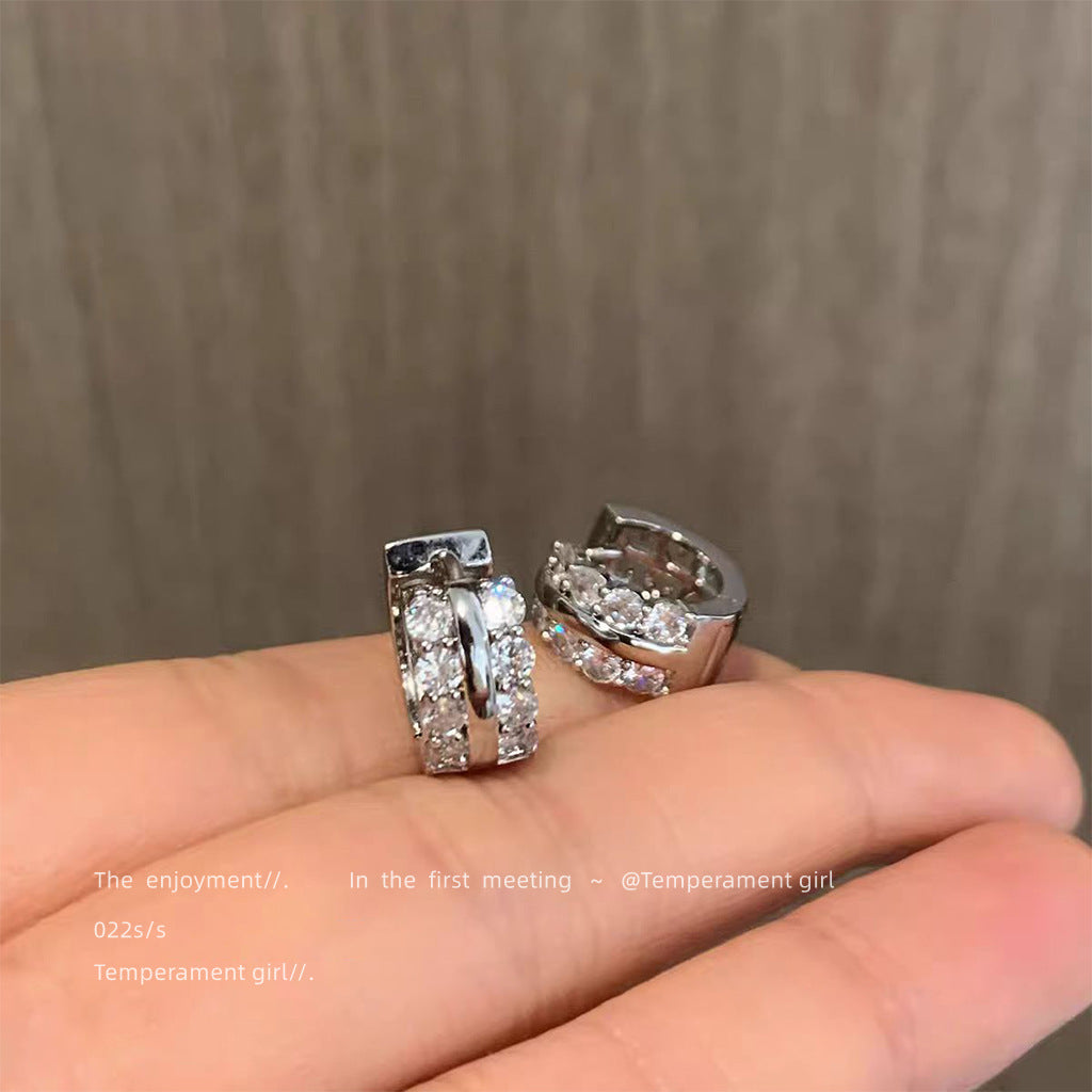 【039】Cold Wind Personality Slightly Inlaid Zircon Double Row Ear Buckle Light Luxury High End Commuting Versatile Full Zirconium Ring Temperament Ear Buckle