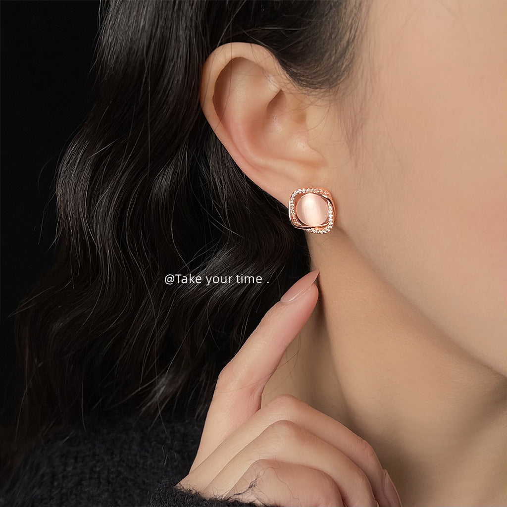 【018】Square geometric 3D high-end gentle stud earrings micro-inlaid zircon glass opal silver-plated rose gold pink earrings for daily