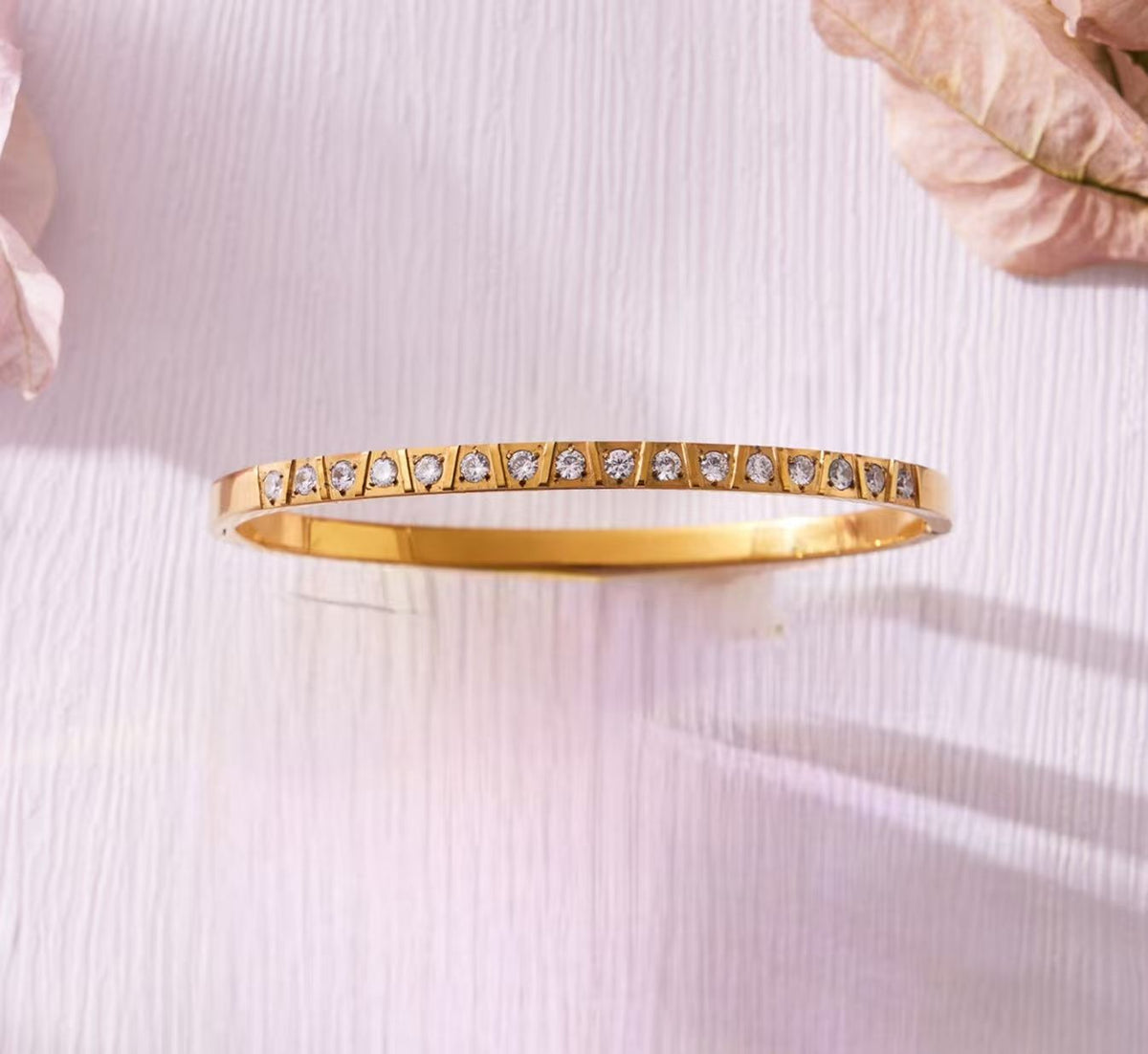 【051】Light luxury geometric ring micro-inlaid zircon buckle bracelet chic personality stacking versatile bracelet